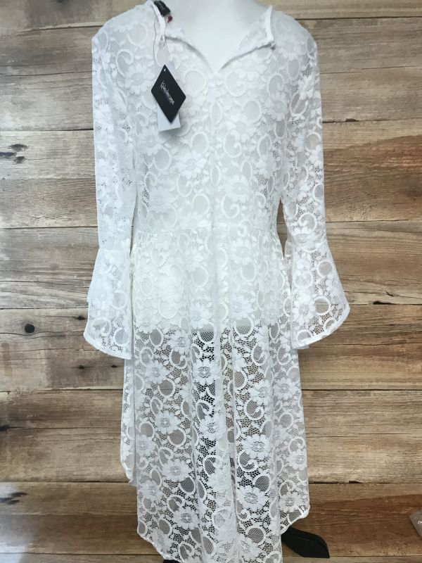 Kaleidoscope White Lace High Low Top