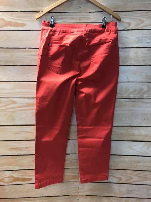 Scarlet trousers