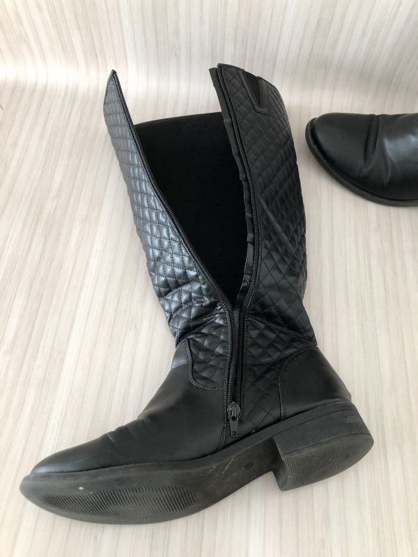 Bon Prix Black Diamond Quilted Boots