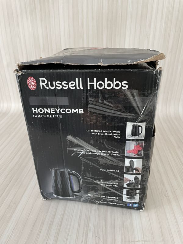 Russell Hobbs Honeycomb black kettle