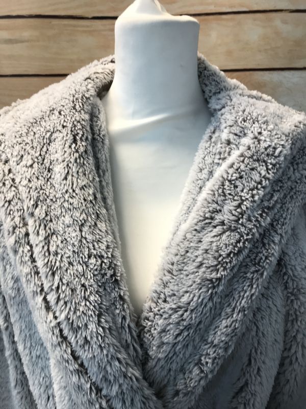 Grey Fleece Robe