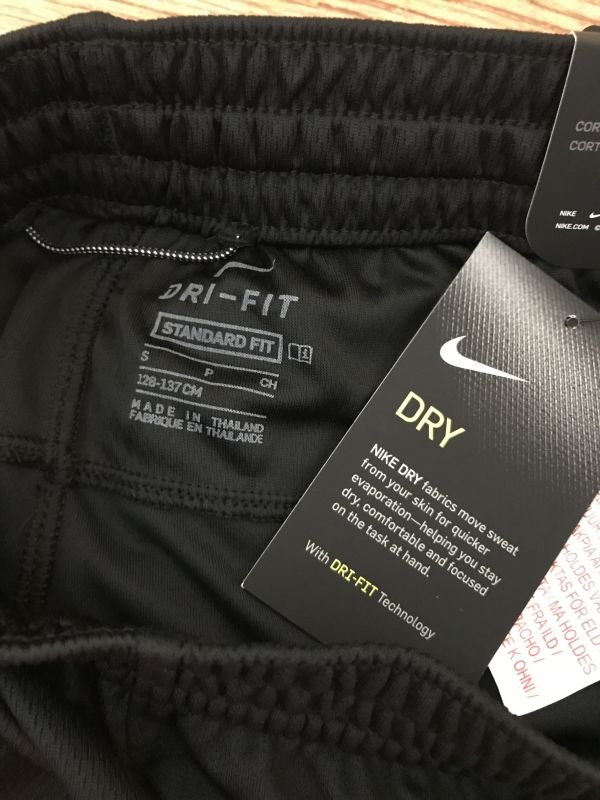 Boy's Nike Dri-fit Sport's Shorts - S