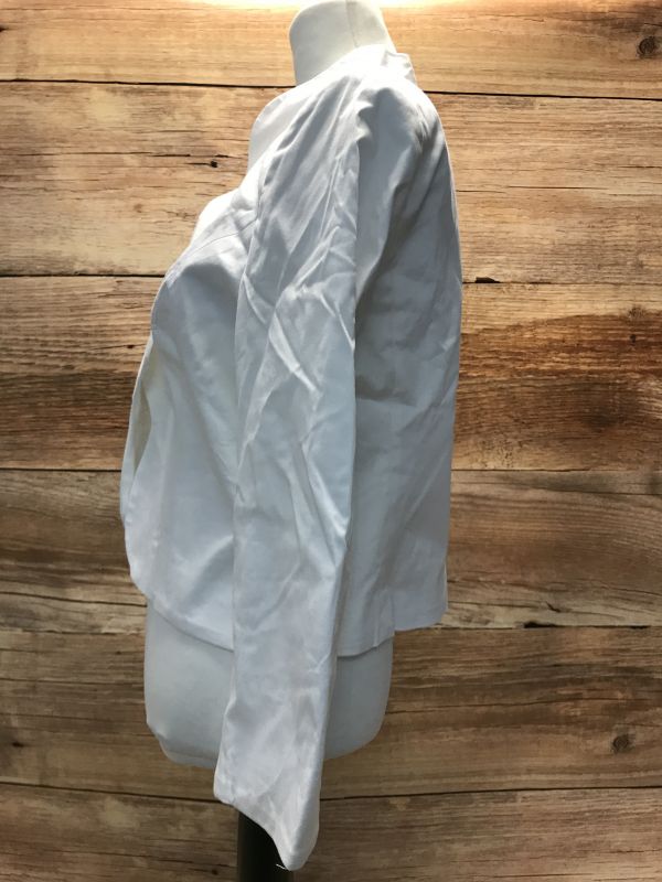 White cropped jacket