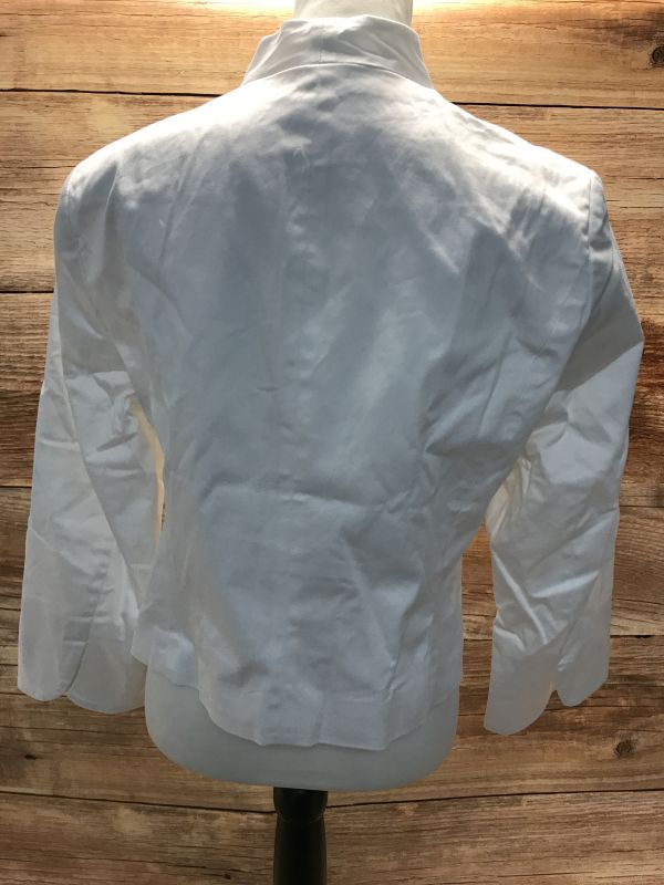 White cropped jacket