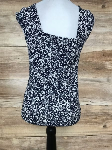 Kaleidoscope Navy and White Floral Print Top