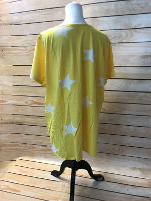 Yellow star tshirt