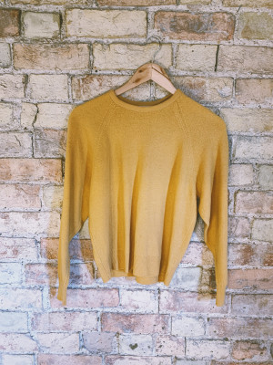 Vintage 1990s mustard knit jumper