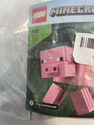 Lego Minecraft big fig pig
