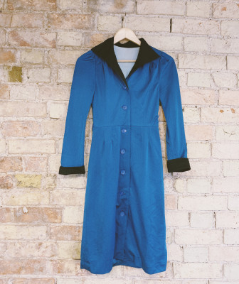 Vintage electric blue dress Size 6-8