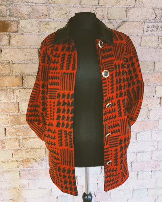 Vintage 1980s red+black fleece jacket Size M