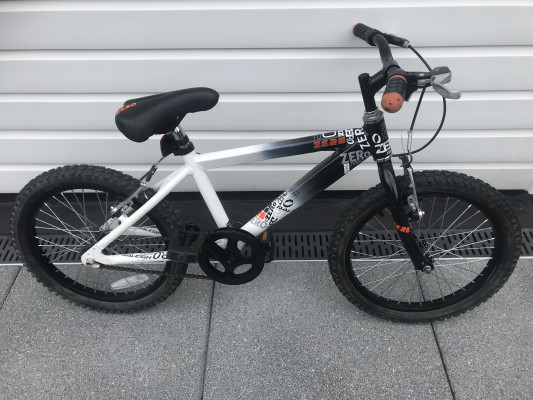 Kids 18” bike hardly used