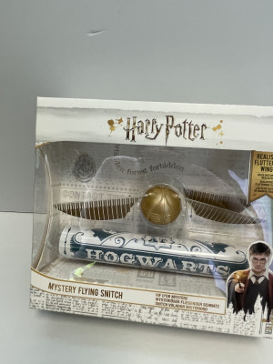 Harry Potter flying snitch