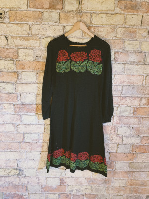 Vintage black knit midi dress Size M/L