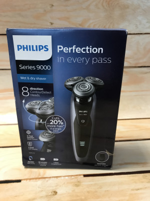Philips Series 9000 shaver