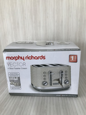Morphy Richards Cream Toaster