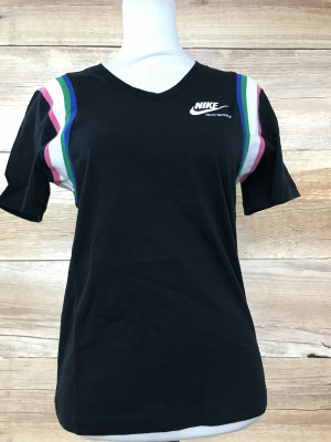 Women's Nike Black T-shirt - XS