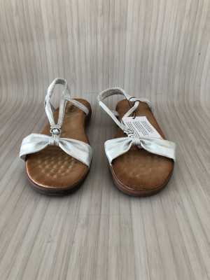 Heavenleyfeet Silver Flat Sandals
